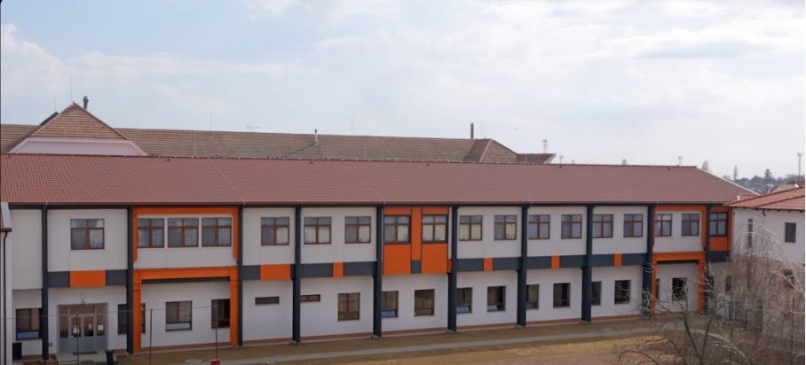 ÍGY ZAJLOTT A "GÉPÉSZKEDÉS" A GÉPÉSZETIBEN 😀  🏗️🪟🚪🚛