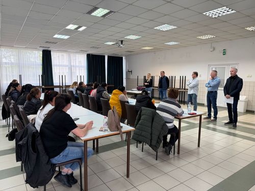 NEMCSAK A HÉT KEZDŐDŐDÖTT EL A GÉPÉSZETIBEN HÉTFŐN! 