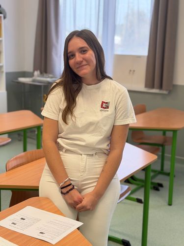 ÚTON A KITŰZÖTT CÉL FELÉ!  🚑 👩‍⚕
